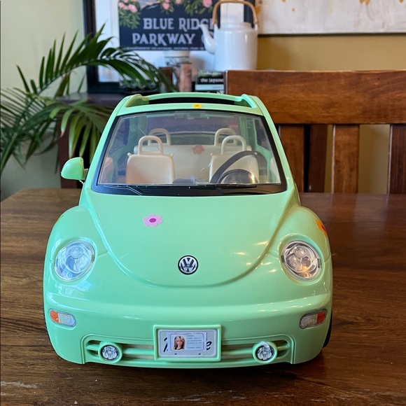 Barbie VW Volkswagen Mint Green Beetle Bug w/ 2 keys on key ring Mattel 2000 - Picture 2 of 16